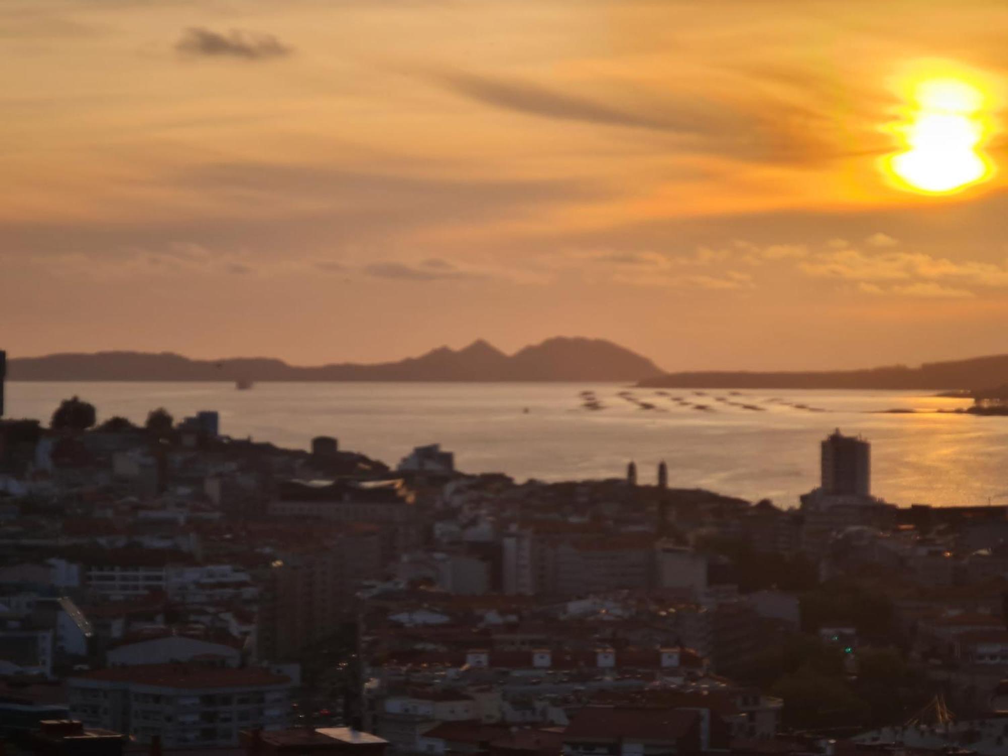 Fabuloso Apartamento Con Vistas A La Ria De 比戈 外观 照片