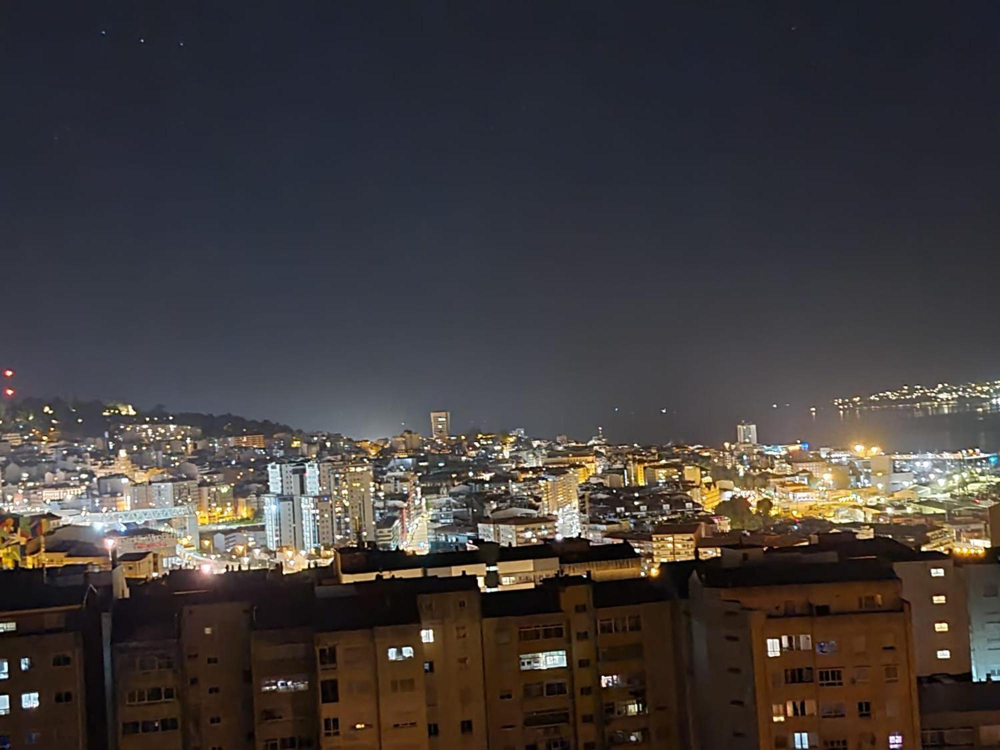 Fabuloso Apartamento Con Vistas A La Ria De 比戈 外观 照片