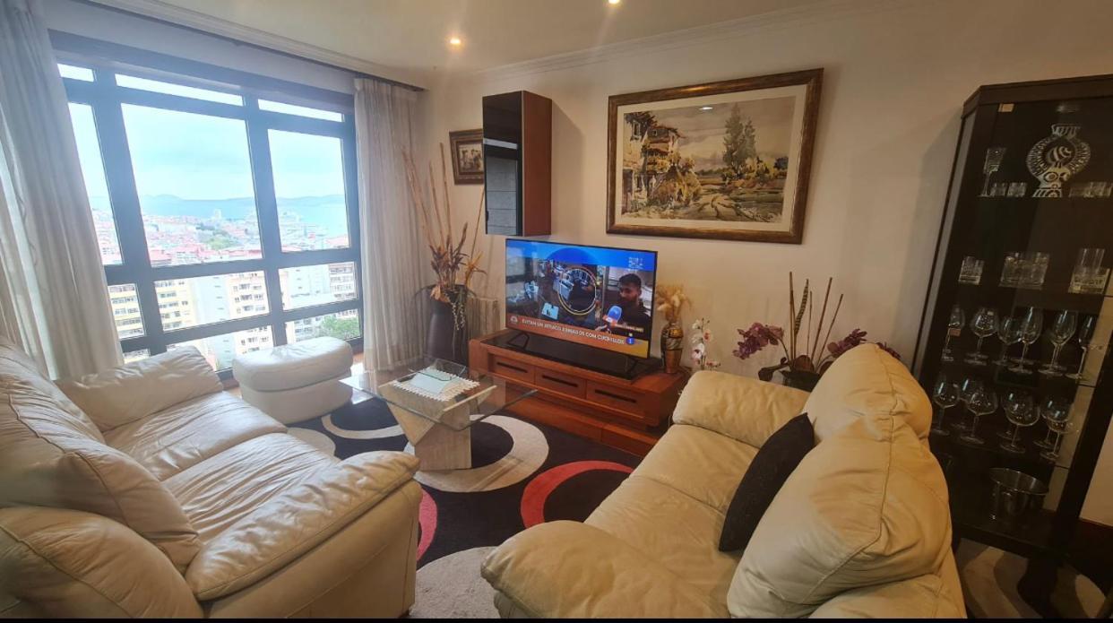 Fabuloso Apartamento Con Vistas A La Ria De 比戈 外观 照片